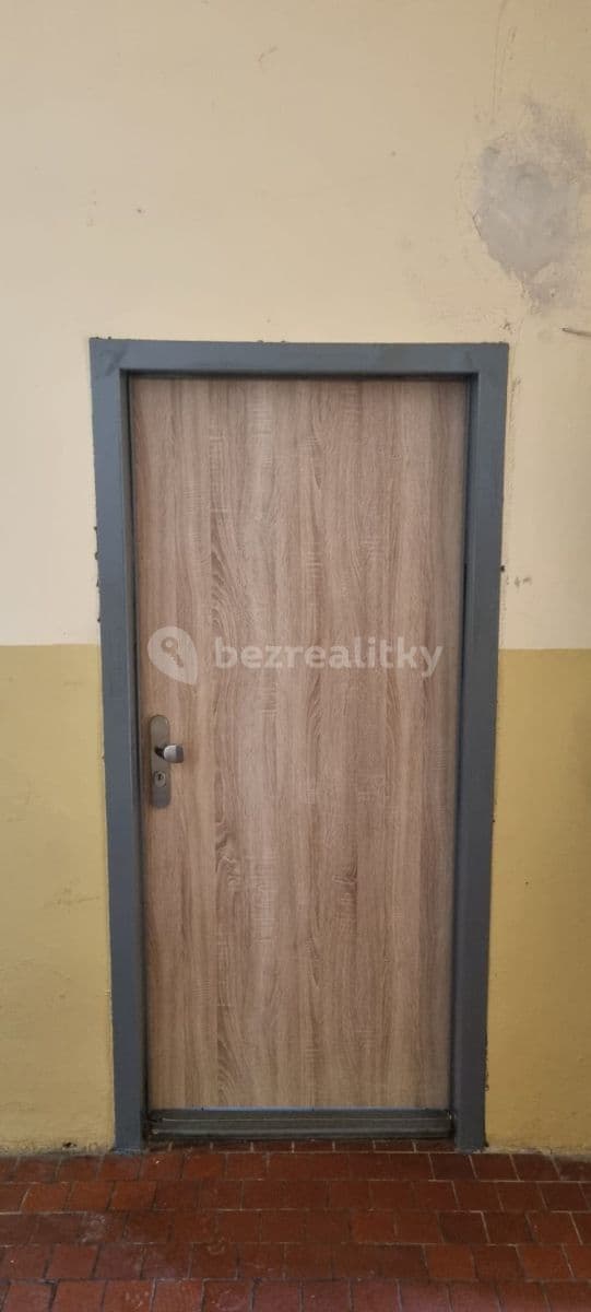 Pronájem bytu 1+1 40 m², Emy Destinové, Ústí nad Labem, Ústecký kraj Pronájem bytu 1+1 40 m², Emy Destinové, Ústí nad Labem, Ústecký kraj