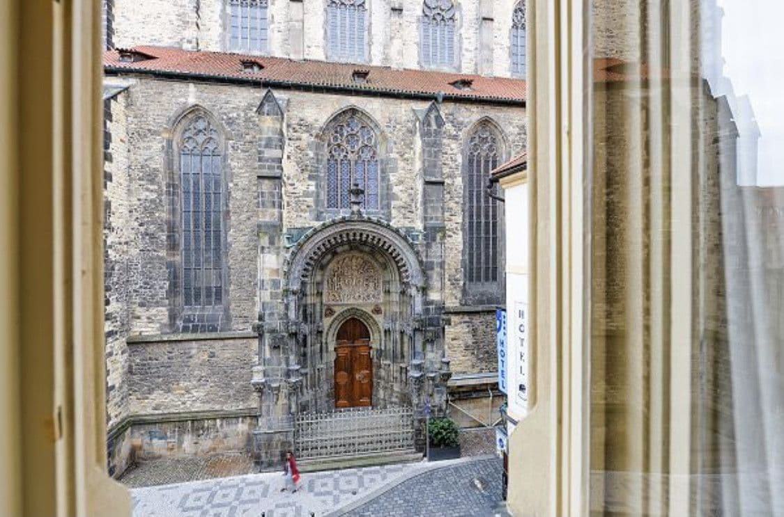 Pronájem bytu 76 m², Týnská ulička, Praha, Praha Pronájem bytu 76 m², Týnská ulička, Praha, Praha