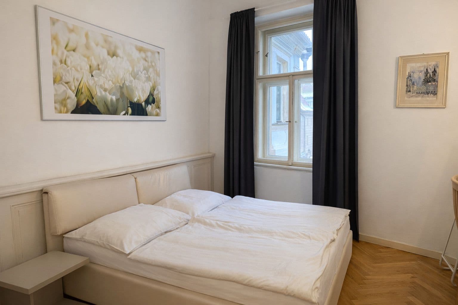 Pronájem bytu 76 m², Týnská ulička, Praha, Praha Pronájem bytu 76 m², Týnská ulička, Praha, Praha