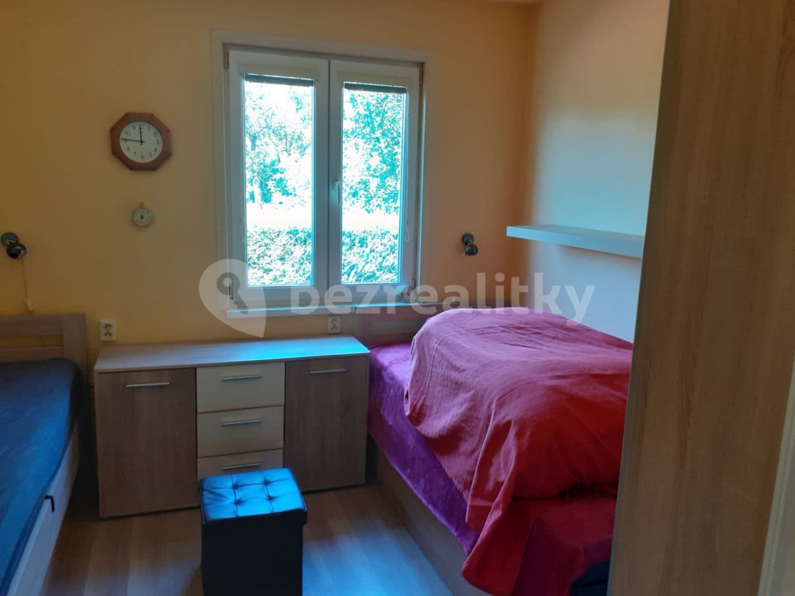 Prodej chaty, chalupy 61 m², pozemek 445 m², Mnichovice, Středočeský kraj Prodej chaty, chalupy 61 m², pozemek 445 m², Mnichovice, Středočeský kraj