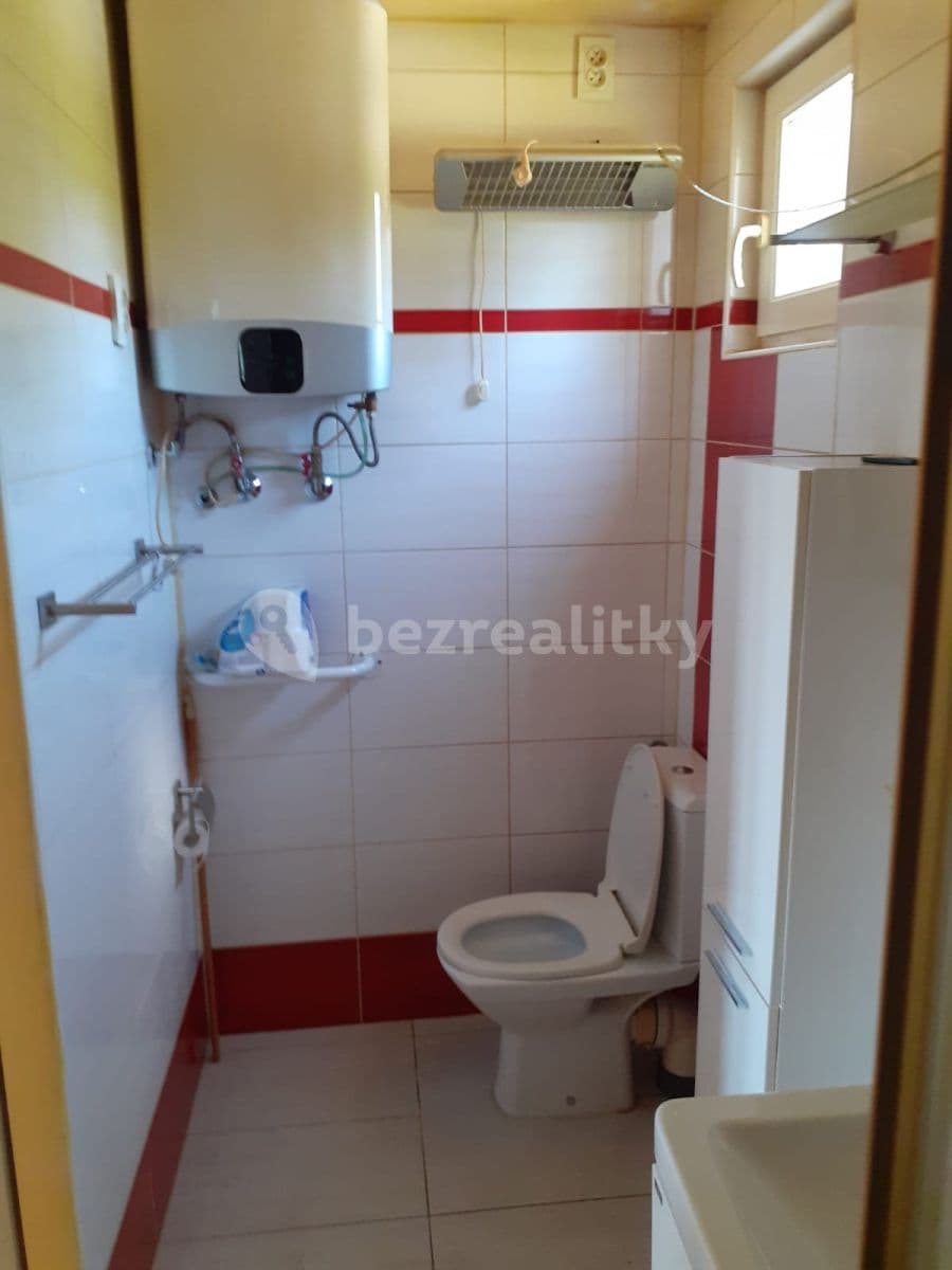 Prodej chaty, chalupy 61 m², pozemek 445 m², Mnichovice, Středočeský kraj Prodej chaty, chalupy 61 m², pozemek 445 m², Mnichovice, Středočeský kraj