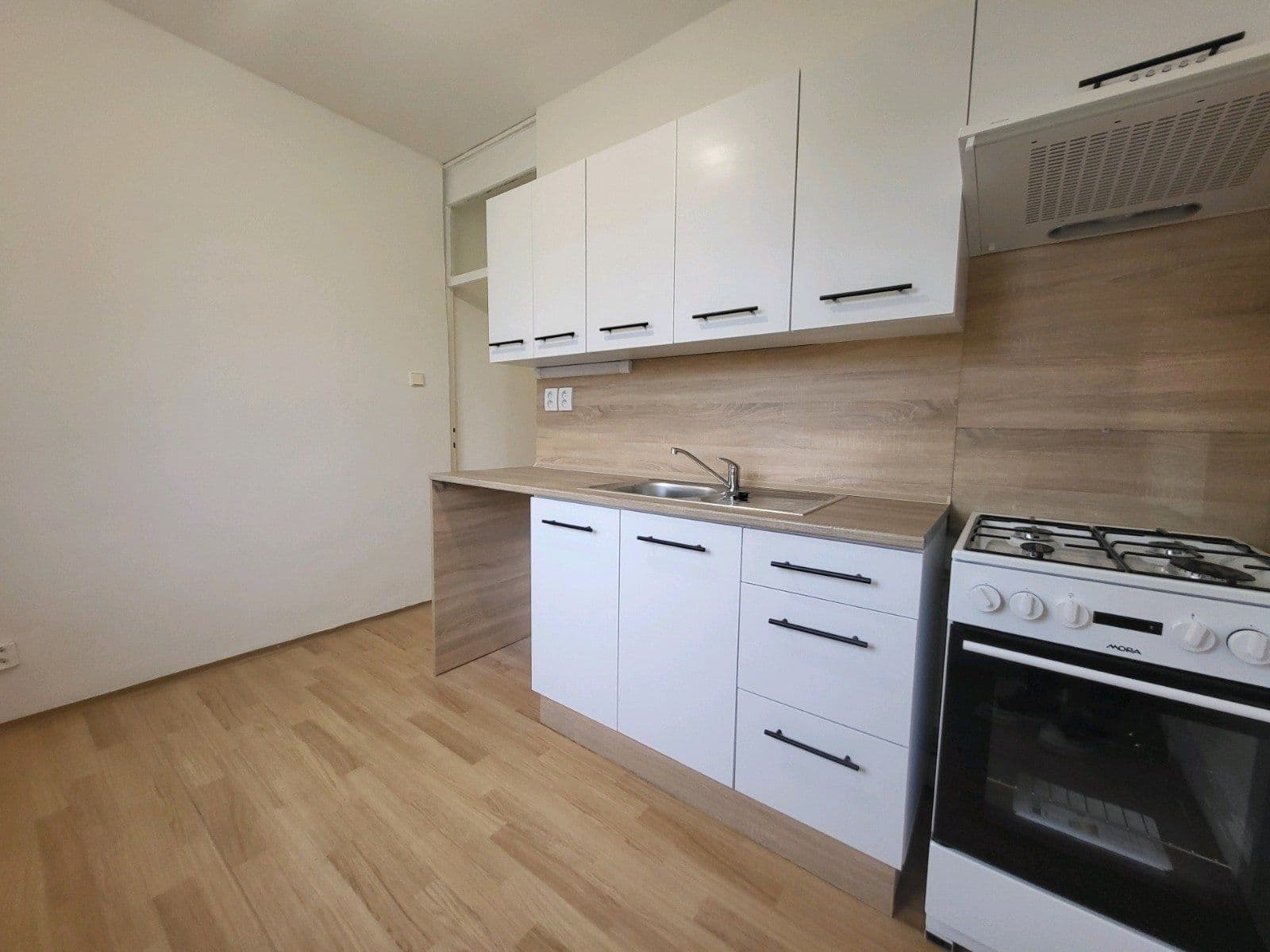 Pronájem bytu 2+1 55 m², Holubova, Karviná, Moravskoslezský kraj Pronájem bytu 2+1 55 m², Holubova, Karviná, Moravskoslezský kraj
