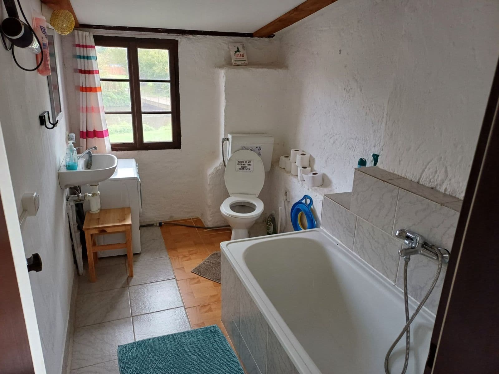 Pronájem bytu 1+kk 65 m², Hřebečníky, Středočeský kraj Pronájem bytu 1+kk 65 m², Hřebečníky, Středočeský kraj