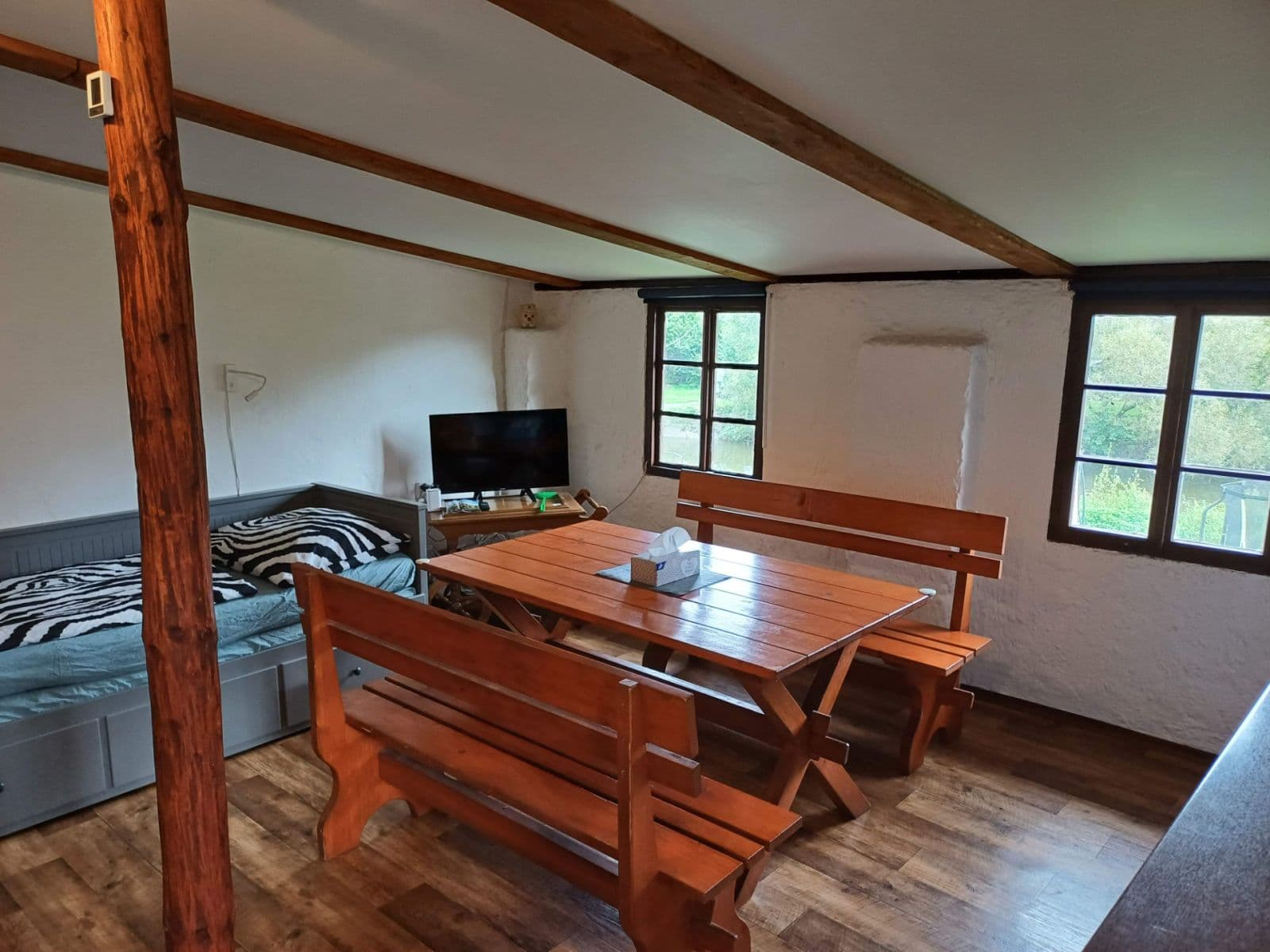 Pronájem bytu 1+kk 65 m², Hřebečníky, Středočeský kraj Pronájem bytu 1+kk 65 m², Hřebečníky, Středočeský kraj