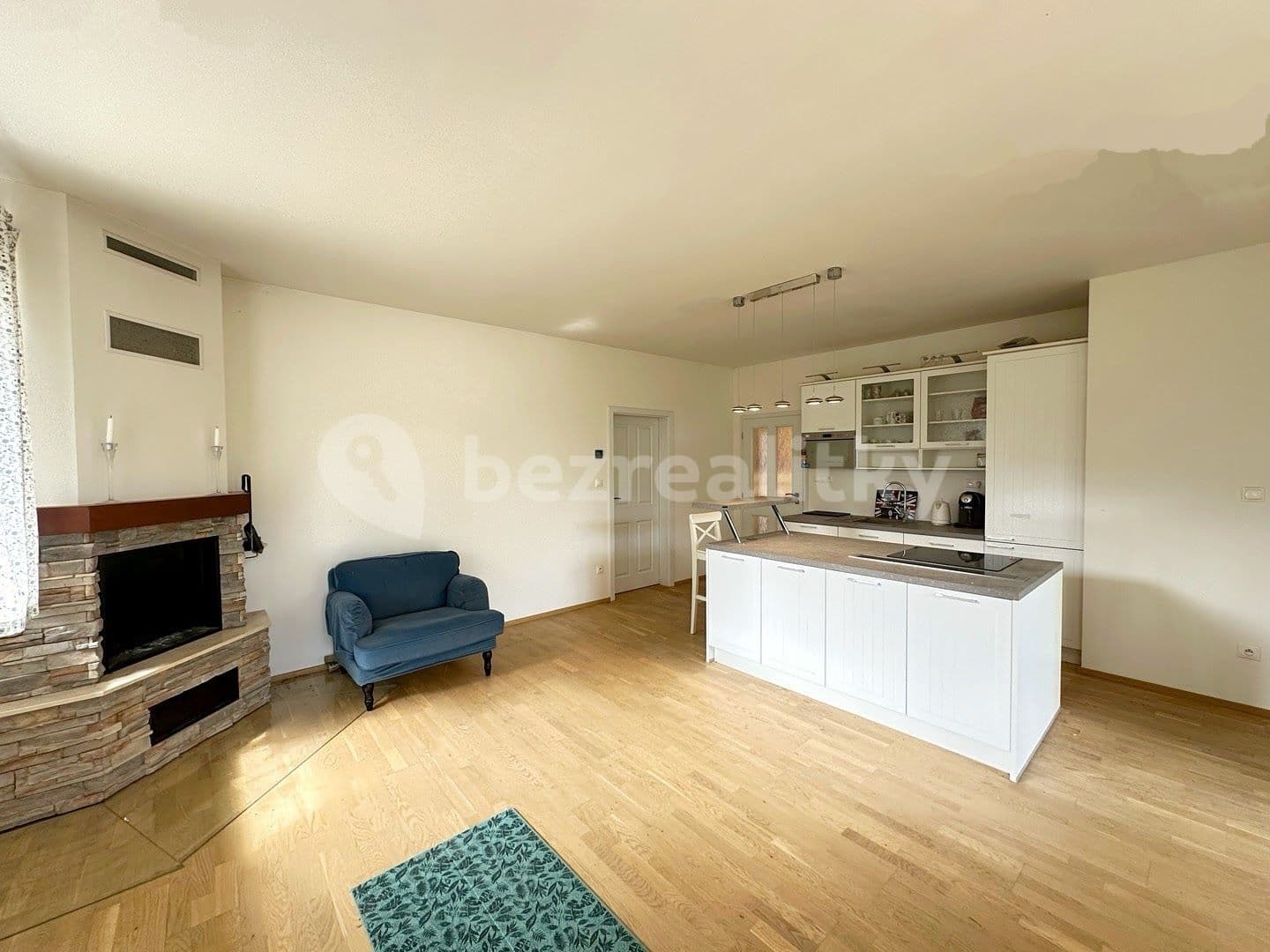 Pronájem domu 178 m², pozemek 440 m², Nad Mlýnem, Praha, Praha Pronájem domu 178 m², pozemek 440 m², Nad Mlýnem, Praha, Praha