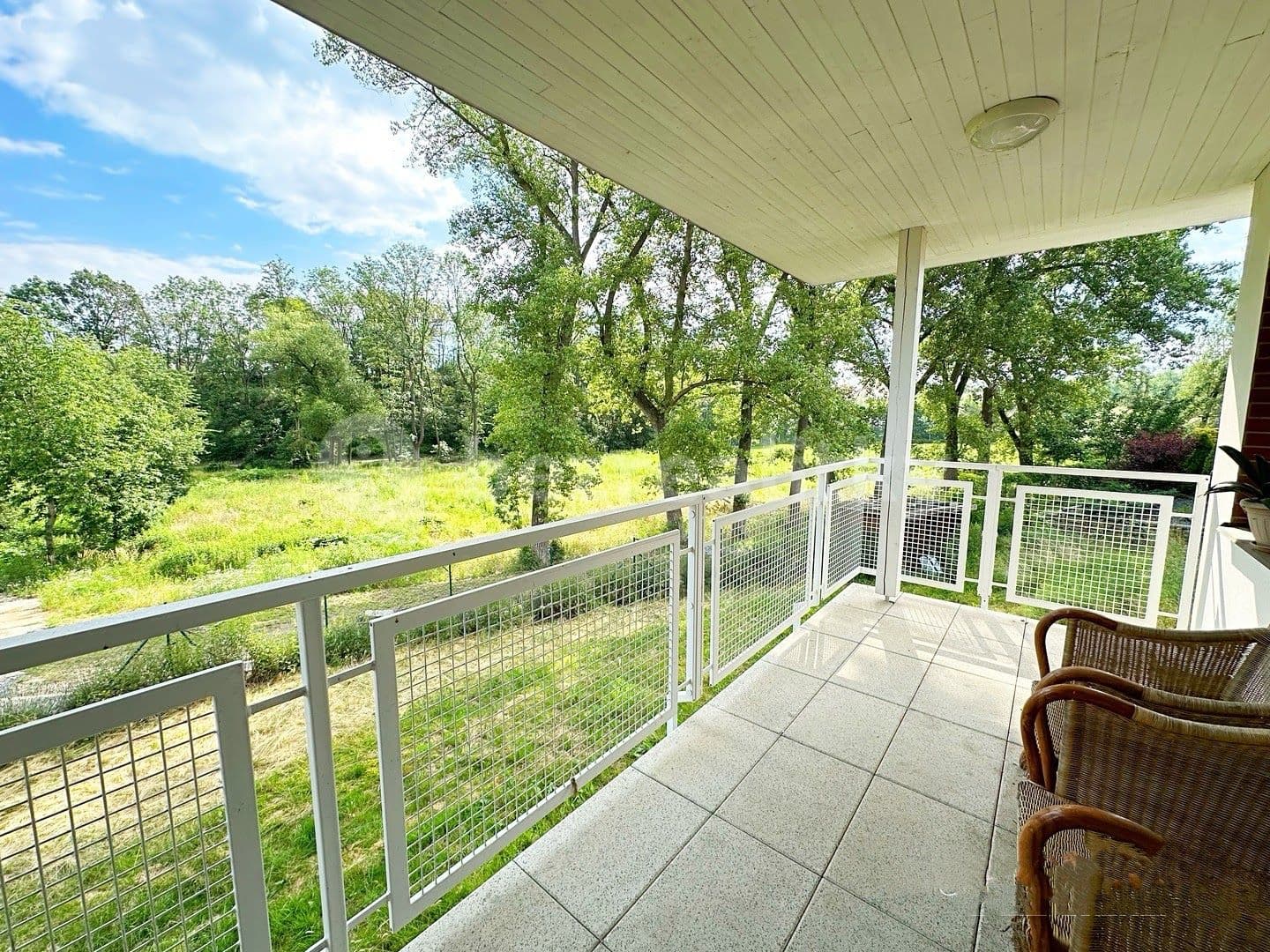 Pronájem domu 178 m², pozemek 440 m², Nad Mlýnem, Praha, Praha Pronájem domu 178 m², pozemek 440 m², Nad Mlýnem, Praha, Praha