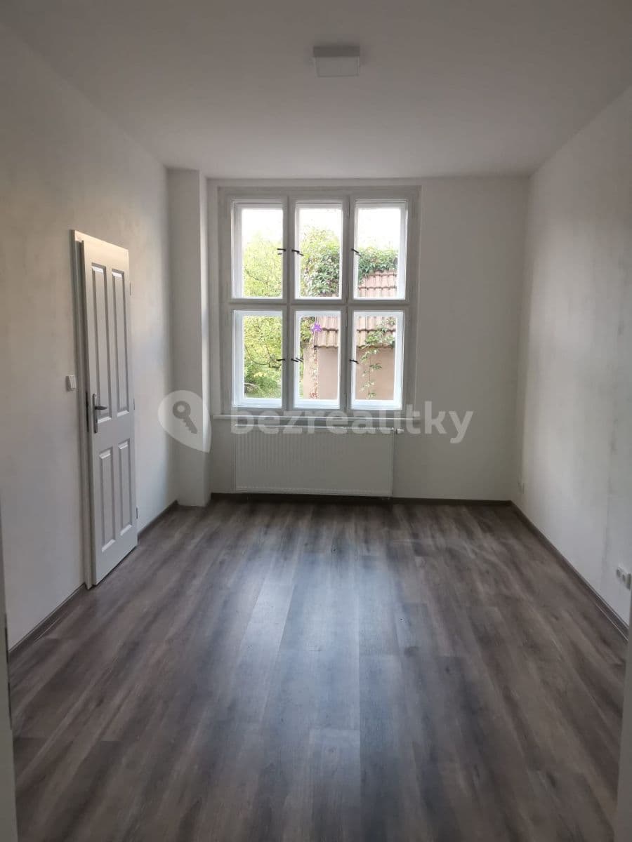Pronájem bytu 2+kk 52 m², 17. listopadu, Mělník, Středočeský kraj Pronájem bytu 2+kk 52 m², 17. listopadu, Mělník, Středočeský kraj