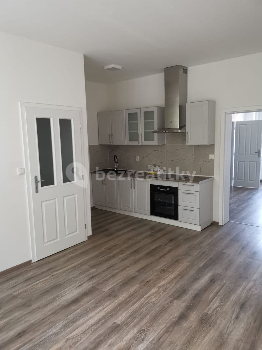 Pronájem bytu 2+kk 52 m², 17. listopadu, Mělník, Středočeský kraj Pronájem bytu 2+kk 52 m², 17. listopadu, Mělník, Středočeský kraj