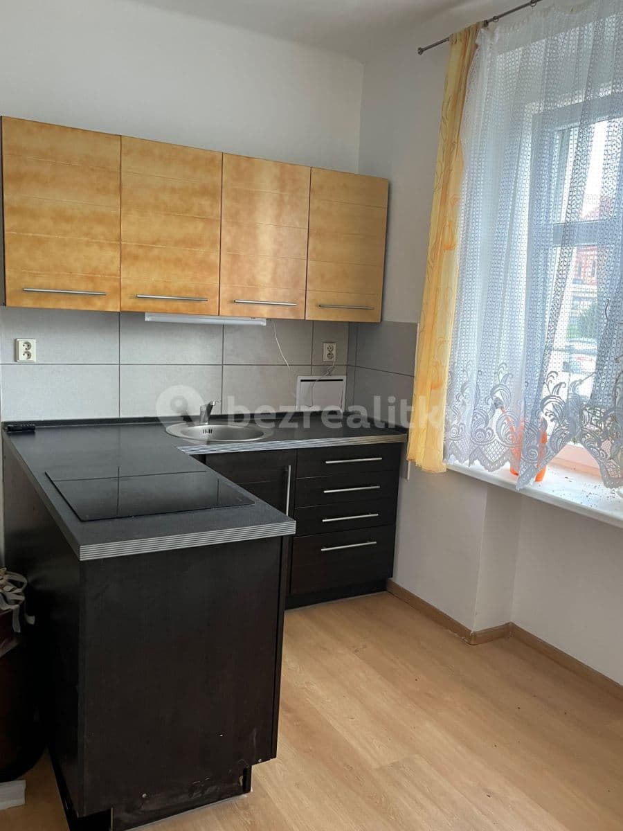 Pronájem bytu 2+kk 39 m², U Vlastního krbu, Teplice, Ústecký kraj Pronájem bytu 2+kk 39 m², U Vlastního krbu, Teplice, Ústecký kraj