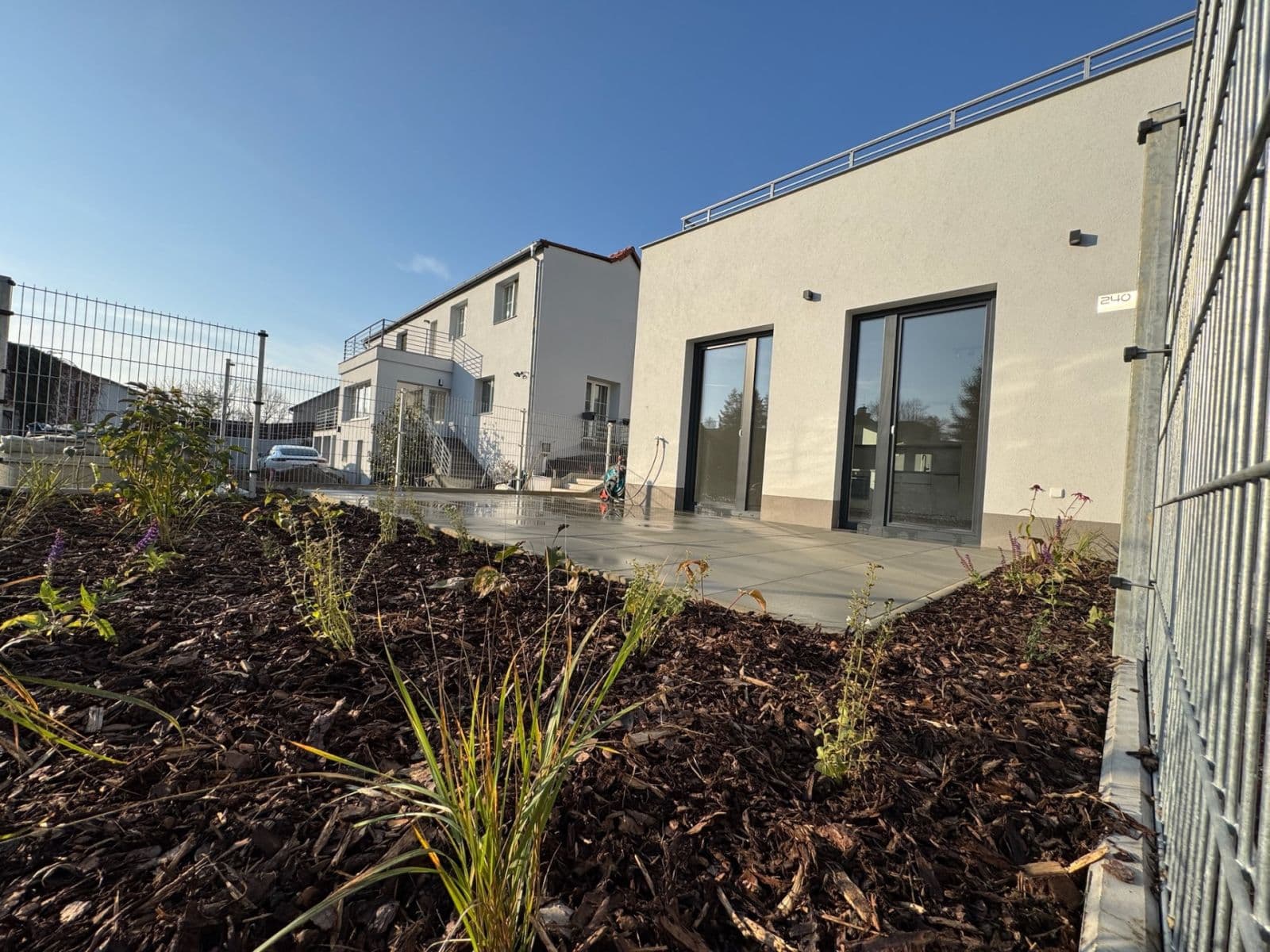 Pronájem bytu 2+kk 50 m², Na Průhonu, Dolní Břežany, Středočeský kraj Pronájem bytu 2+kk 50 m², Na Průhonu, Dolní Břežany, Středočeský kraj