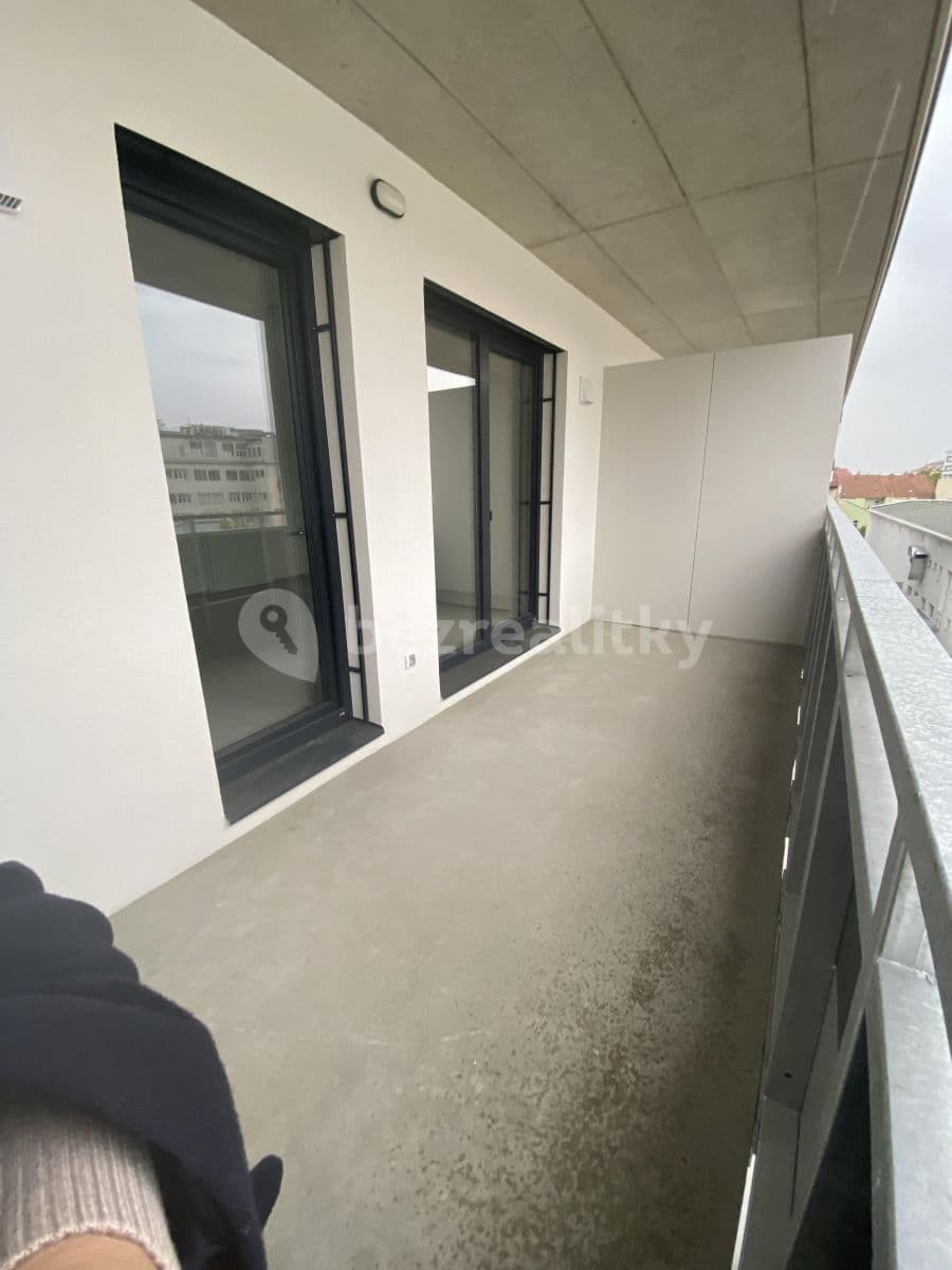 Pronájem bytu 1+kk 37 m², Brno, Jihomoravský kraj Pronájem bytu 1+kk 37 m², Brno, Jihomoravský kraj