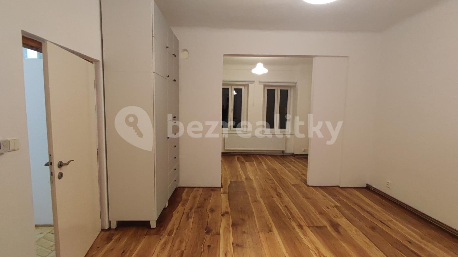 Pronájem bytu 1+1 48 m², Pod Vítkovem, Praha, Praha Pronájem bytu 1+1 48 m², Pod Vítkovem, Praha, Praha