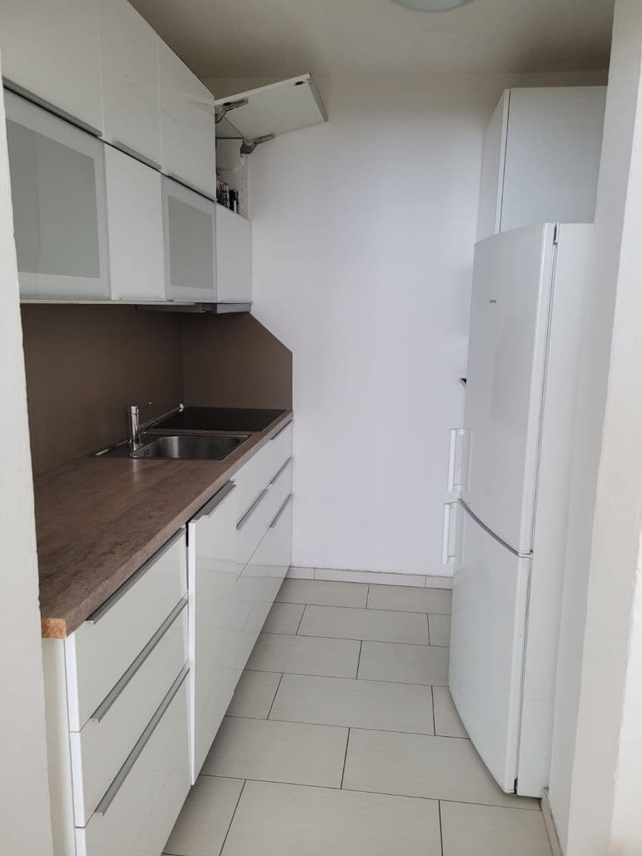 Pronájem bytu 2+kk 42 m², Ratibořská, Praha, Praha Pronájem bytu 2+kk 42 m², Ratibořská, Praha, Praha