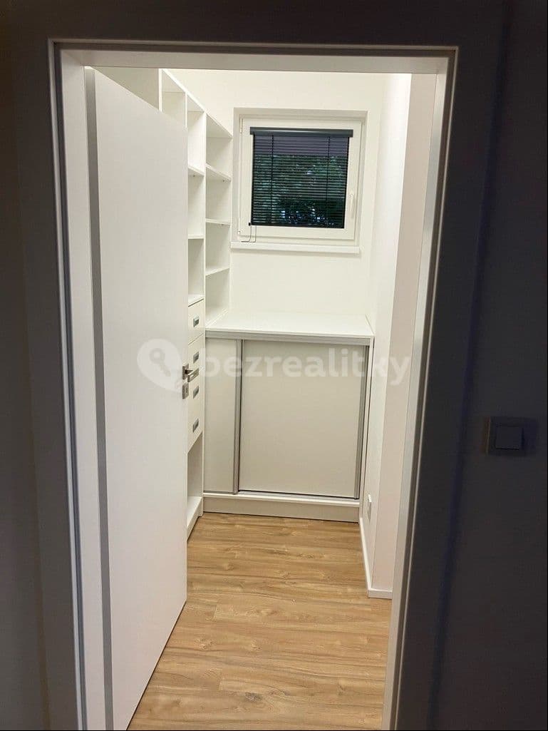 Pronájem bytu 2+kk 84 m², Polní, Liberec, Liberecký kraj Pronájem bytu 2+kk 84 m², Polní, Liberec, Liberecký kraj