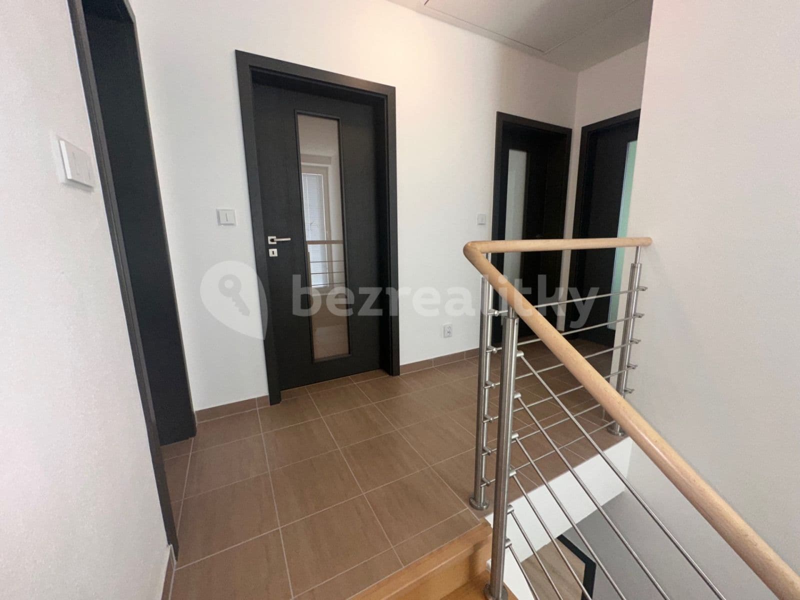 Pronájem domu 180 m², pozemek 351 m², Modřínová, Zruč-Senec, Plzeňský kraj Pronájem domu 180 m², pozemek 351 m², Modřínová, Zruč-Senec, Plzeňský kraj