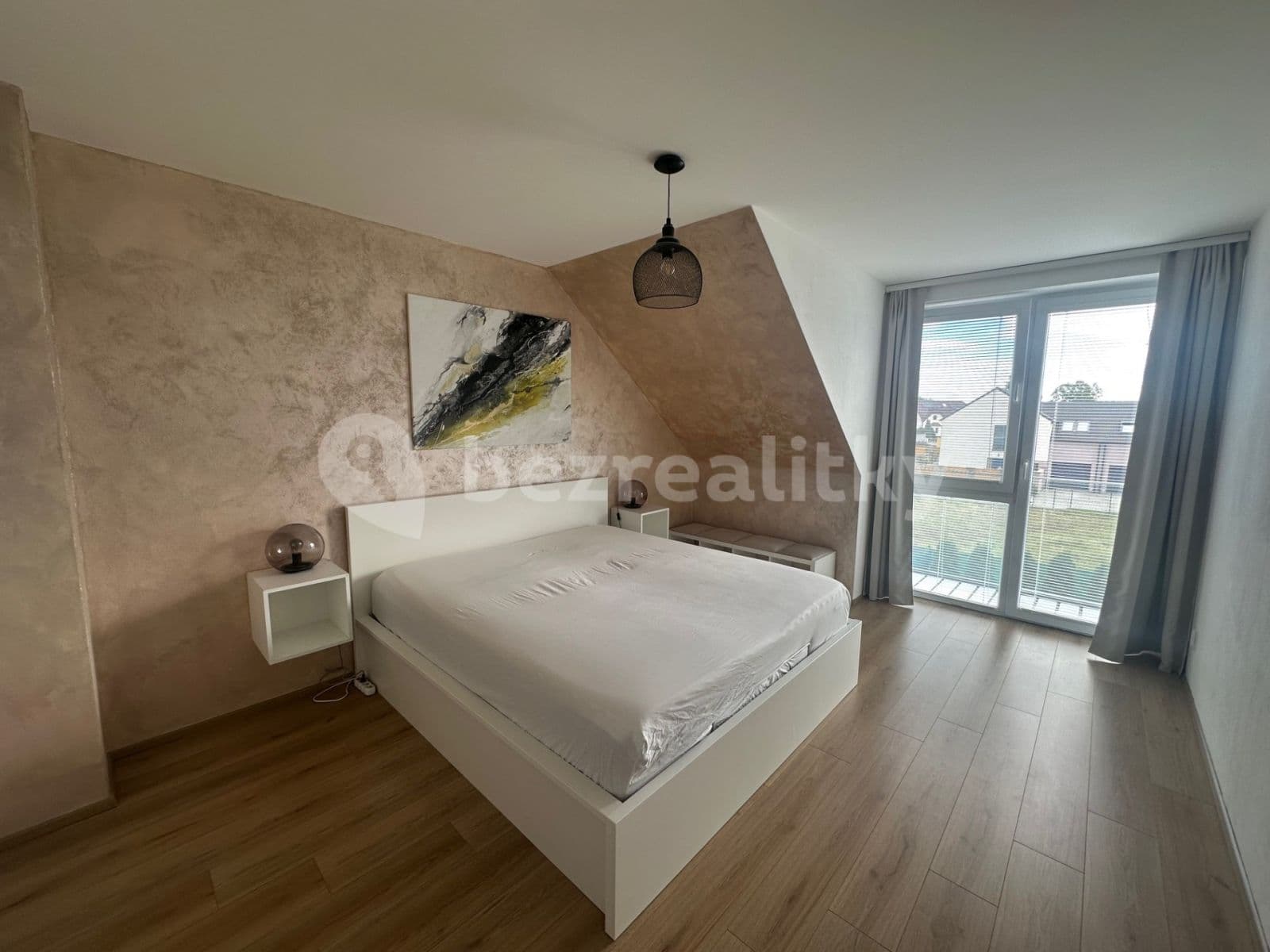 Pronájem domu 180 m², pozemek 351 m², Modřínová, Zruč-Senec, Plzeňský kraj Pronájem domu 180 m², pozemek 351 m², Modřínová, Zruč-Senec, Plzeňský kraj