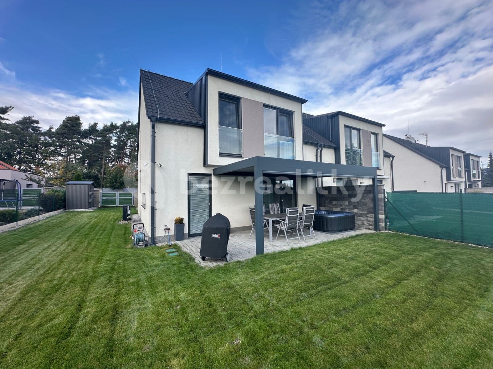 Pronájem domu 180 m², pozemek 351 m², Modřínová, Zruč-Senec, Plzeňský kraj Pronájem domu 180 m², pozemek 351 m², Modřínová, Zruč-Senec, Plzeňský kraj