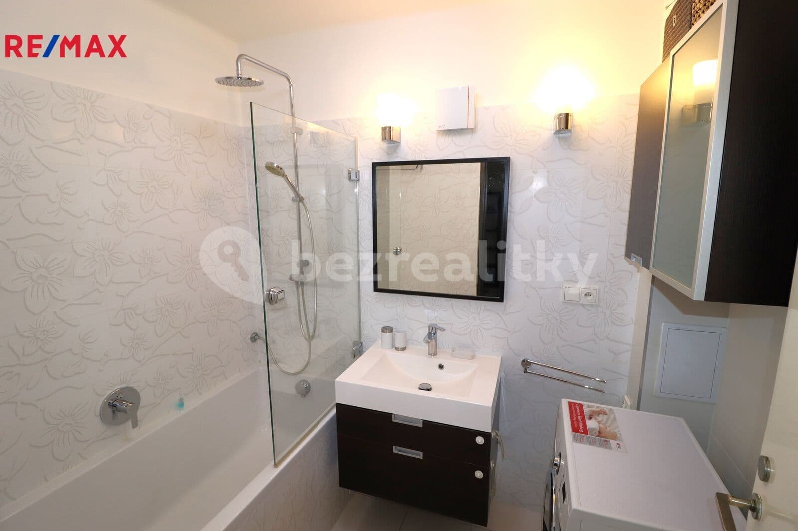 Pronájem bytu 3+1 92 m², Štefánikova, Praha, Praha Pronájem bytu 3+1 92 m², Štefánikova, Praha, Praha