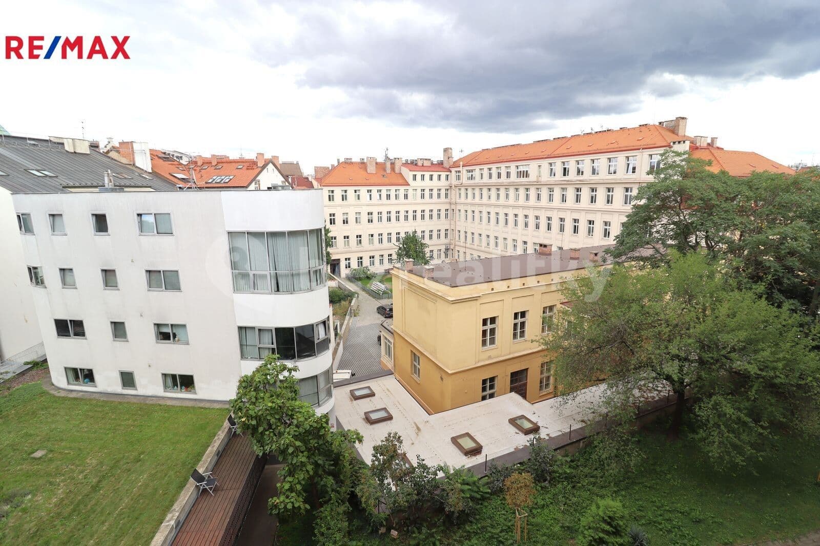 Pronájem bytu 3+1 92 m², Štefánikova, Praha, Praha Pronájem bytu 3+1 92 m², Štefánikova, Praha, Praha