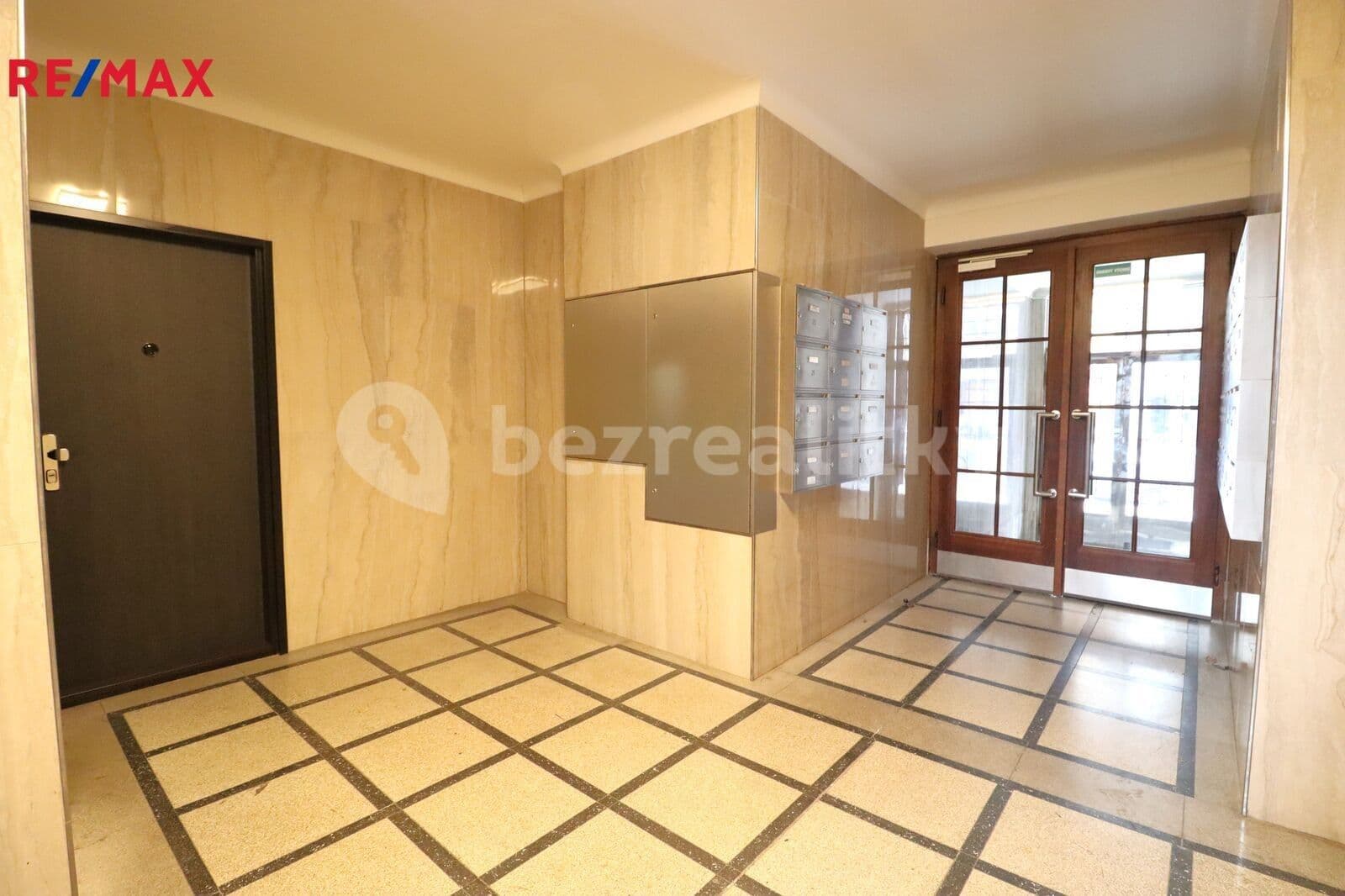 Pronájem bytu 3+1 92 m², Štefánikova, Praha, Praha Pronájem bytu 3+1 92 m², Štefánikova, Praha, Praha