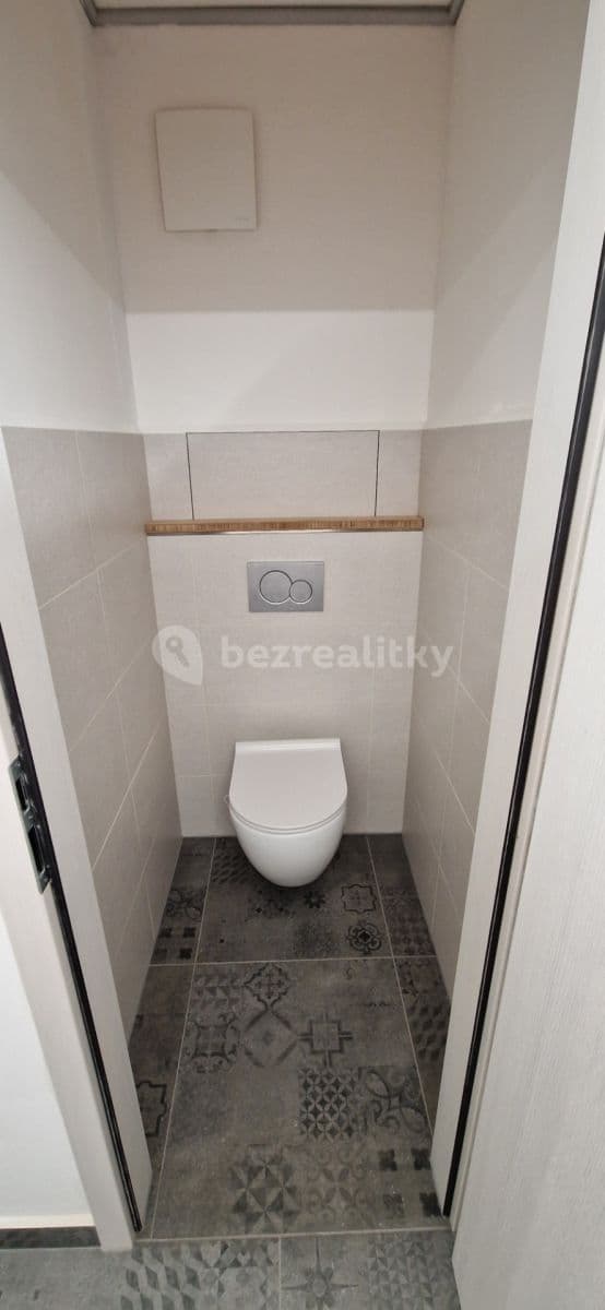 Pronájem bytu 2+kk 42 m², Braniborská, Milovice, Středočeský kraj Pronájem bytu 2+kk 42 m², Braniborská, Milovice, Středočeský kraj