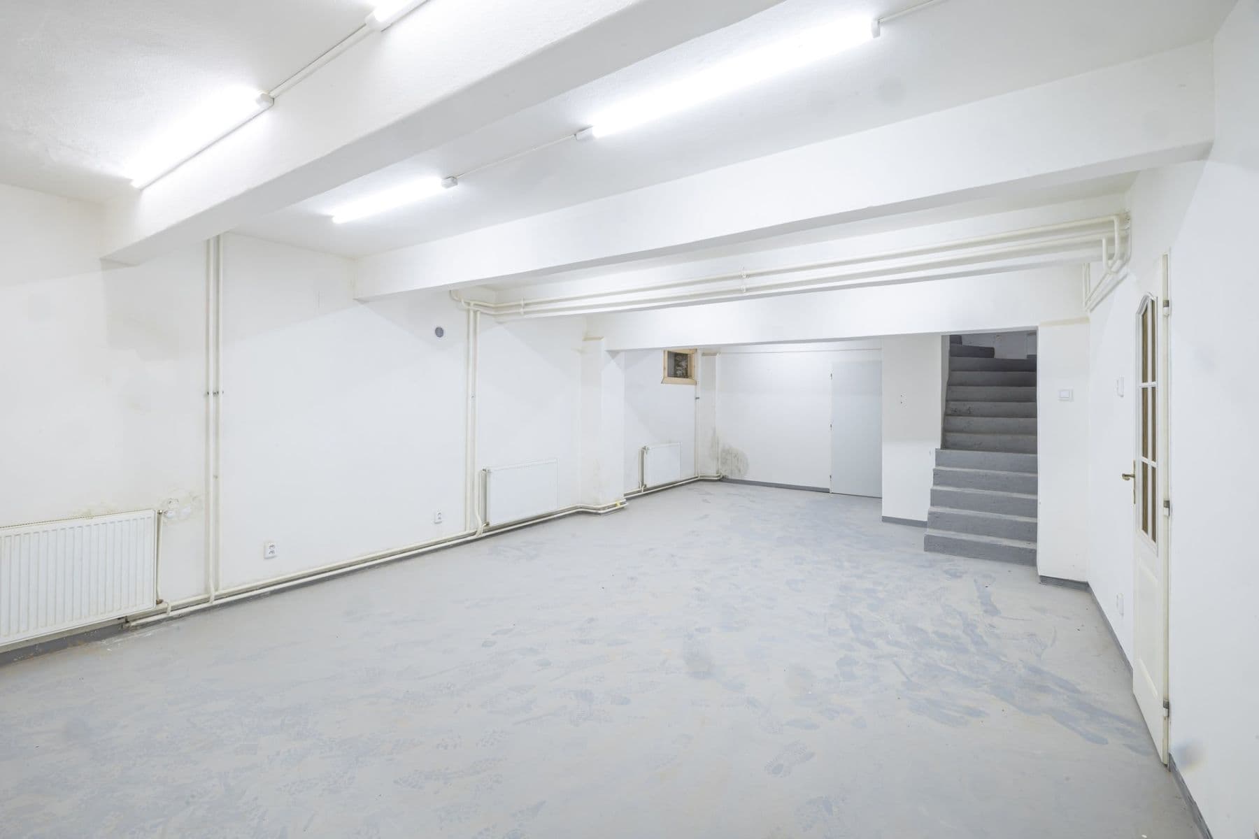 Prodej nebytového prostoru 161 m², Žerotínova, Praha, Praha Prodej nebytového prostoru 161 m², Žerotínova, Praha, Praha