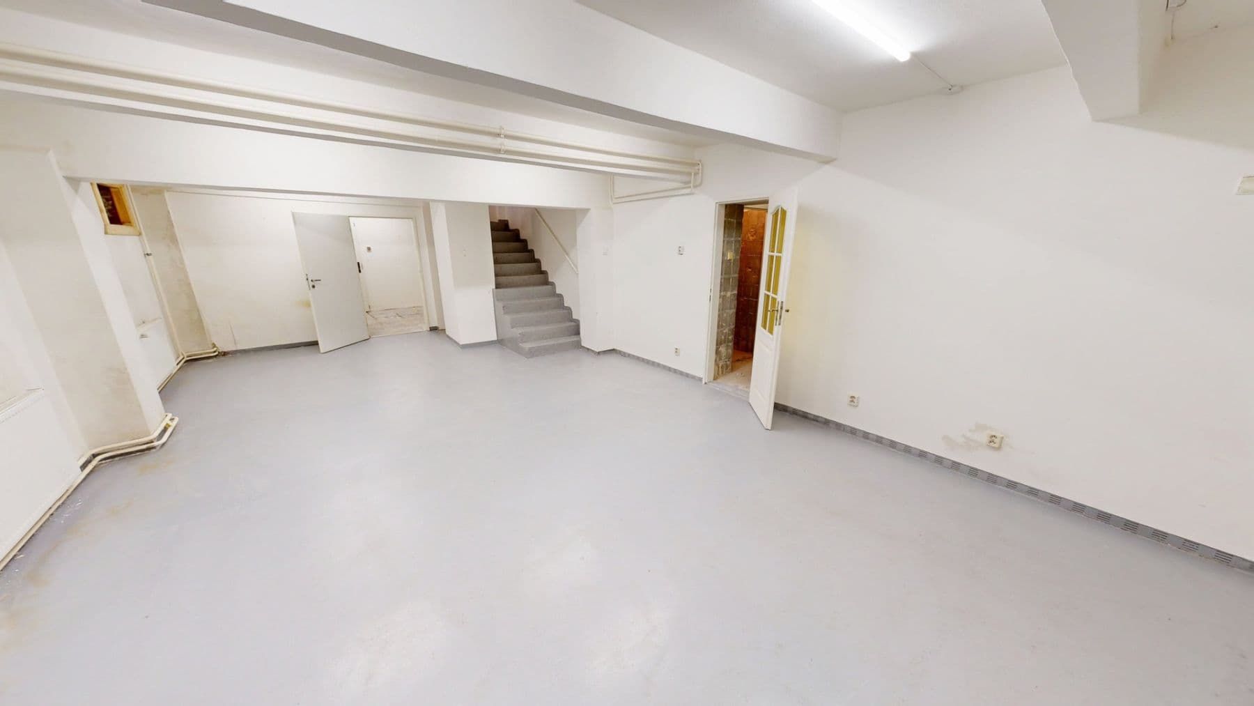 Prodej nebytového prostoru 141 m², Žerotínova, Praha, Praha Prodej nebytového prostoru 141 m², Žerotínova, Praha, Praha