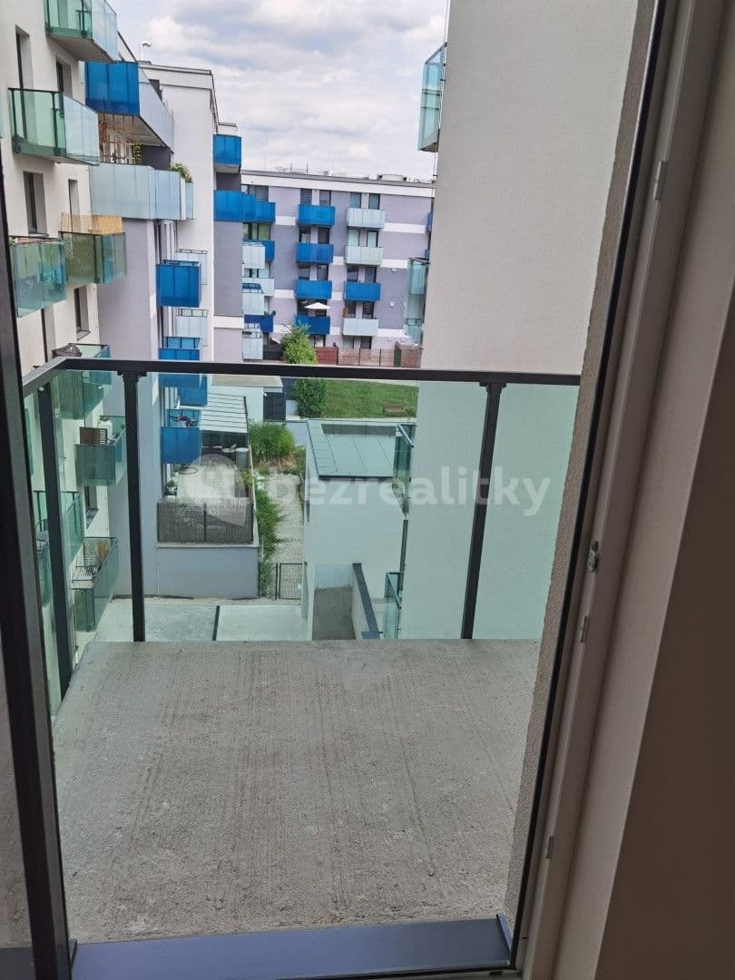 Pronájem bytu 2+kk 59 m², Poděbradova, Plzeň, Plzeňský kraj Pronájem bytu 2+kk 59 m², Poděbradova, Plzeň, Plzeňský kraj