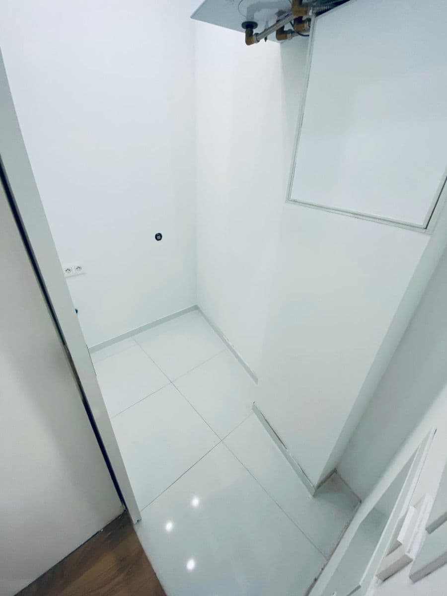 Pronájem bytu 2+1 58 m², Milady Horákové, Praha, Praha Pronájem bytu 2+1 58 m², Milady Horákové, Praha, Praha