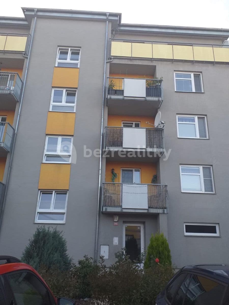 Pronájem bytu 2+kk 47 m², Boženy Koutníkové, Čelákovice, Středočeský kraj Pronájem bytu 2+kk 47 m², Boženy Koutníkové, Čelákovice, Středočeský kraj