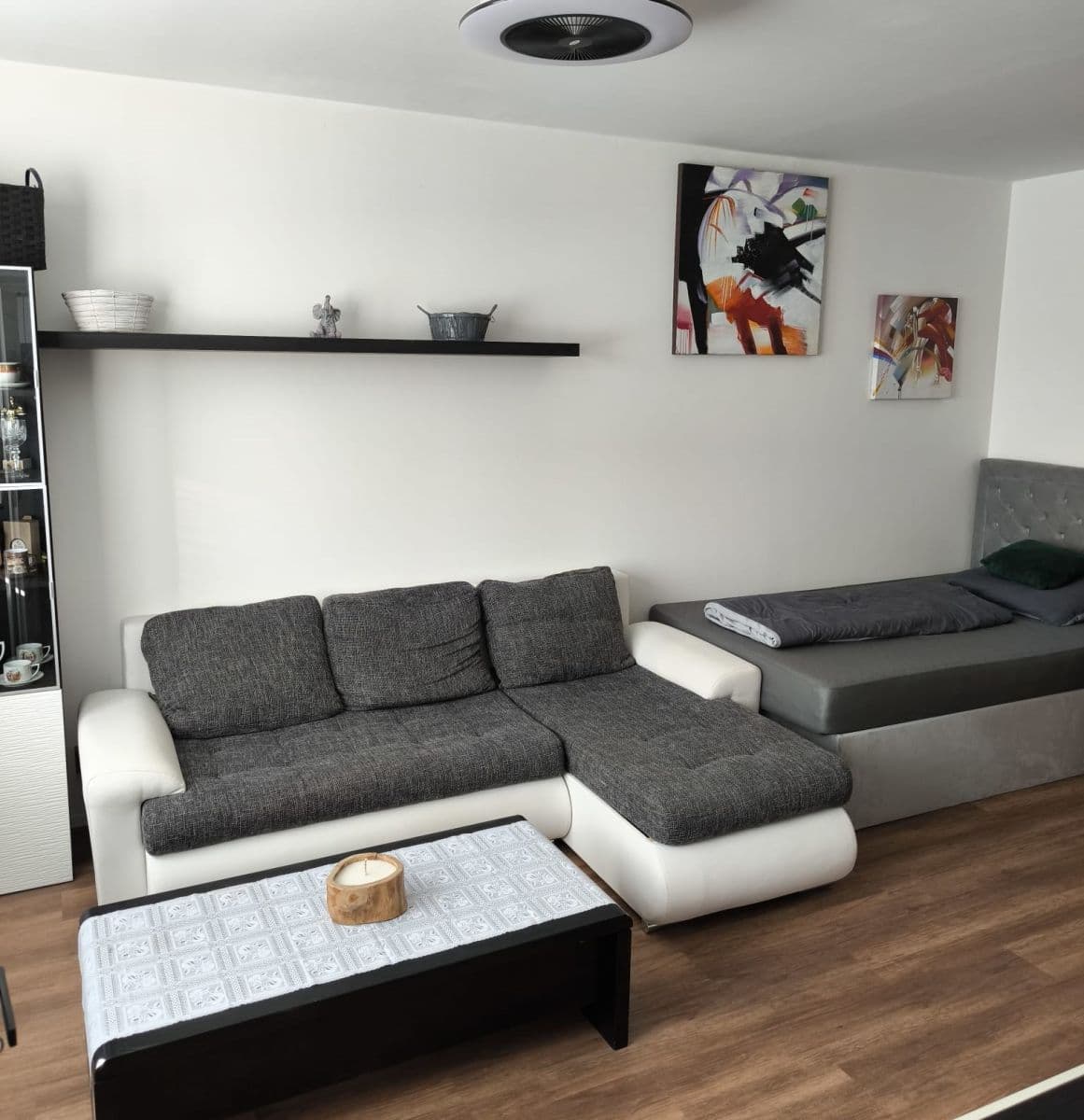 Pronájem bytu 1+kk 31 m², Benkova, Praha, Praha Pronájem bytu 1+kk 31 m², Benkova, Praha, Praha