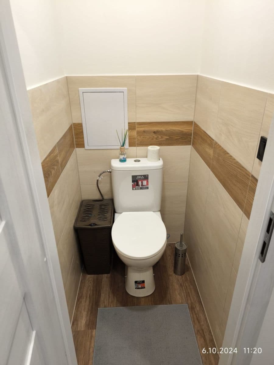 Pronájem bytu 1+kk 31 m², Benkova, Praha, Praha Pronájem bytu 1+kk 31 m², Benkova, Praha, Praha