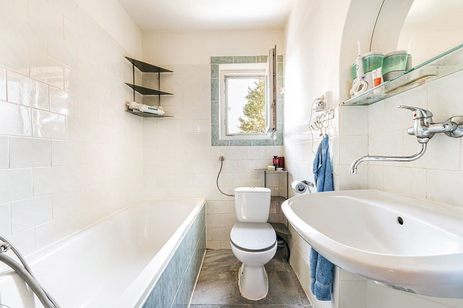 Prodej bytu 2+1 61 m², Bratislavská, Břeclav, Jihomoravský kraj Prodej bytu 2+1 61 m², Bratislavská, Břeclav, Jihomoravský kraj