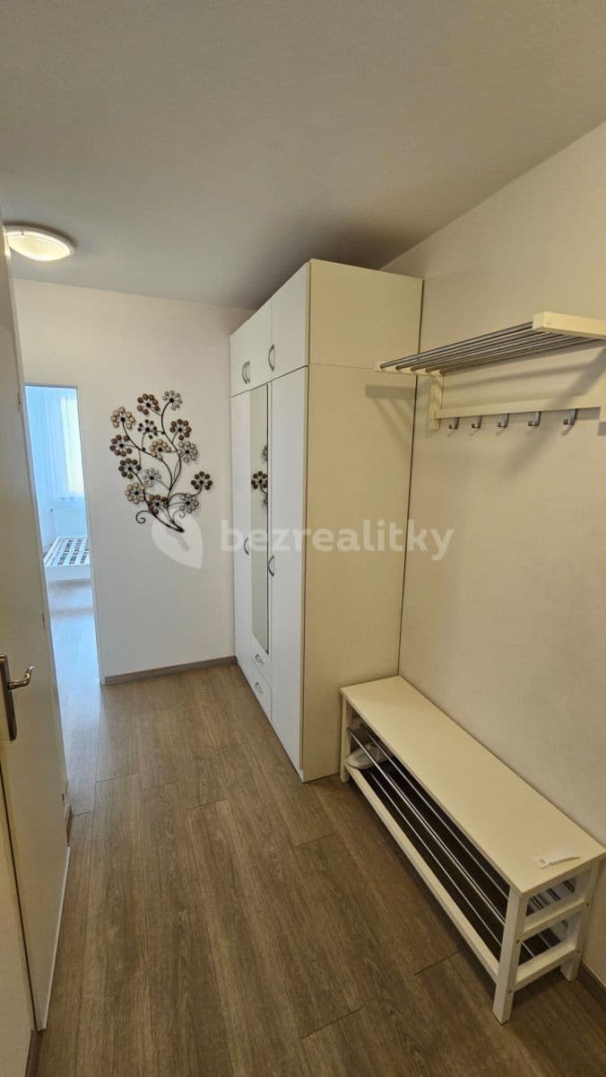 Pronájem bytu 2+kk 43 m², Boloňská, Praha, Praha Pronájem bytu 2+kk 43 m², Boloňská, Praha, Praha