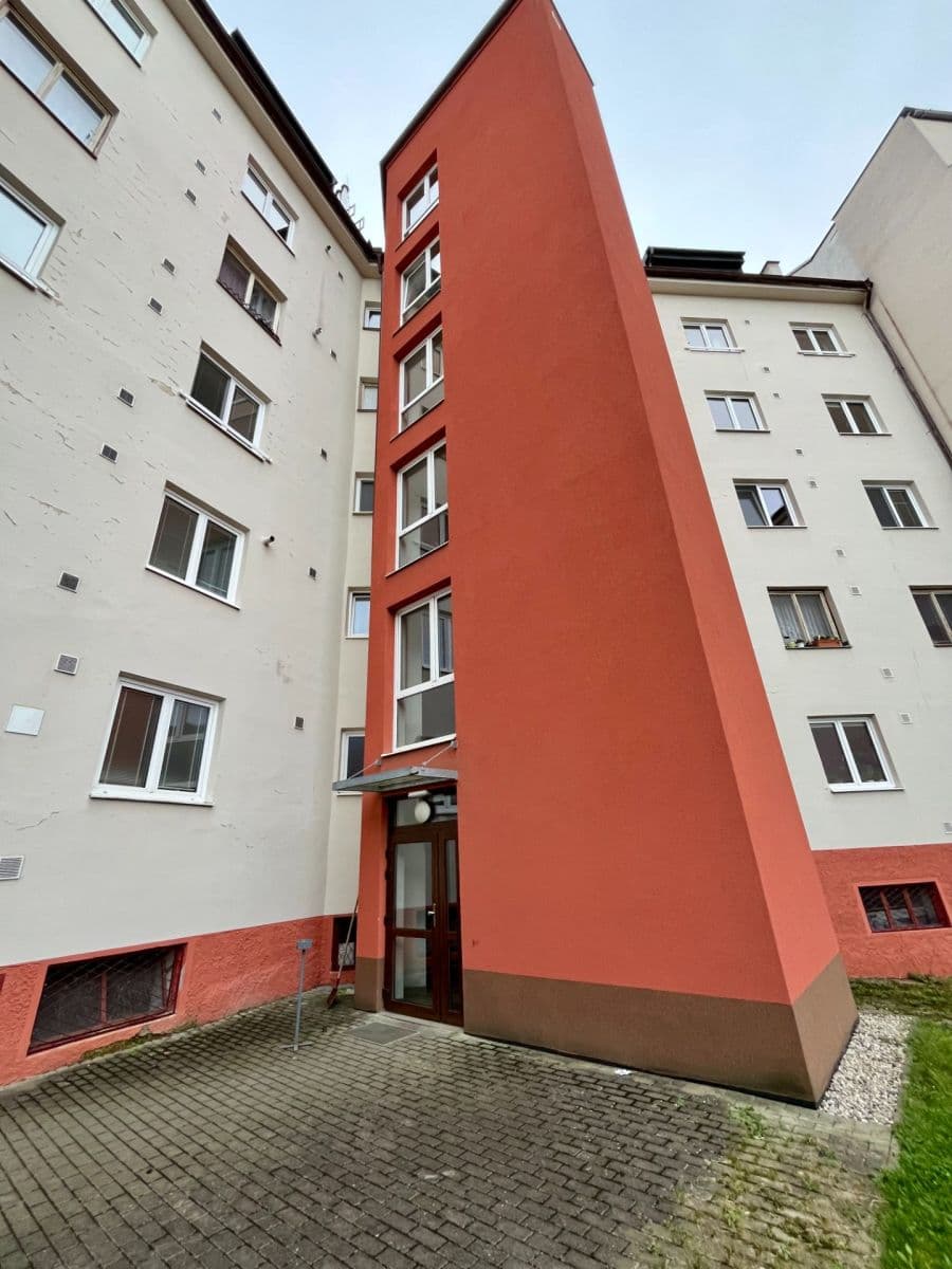 Pronájem bytu 1+kk 37 m², Sudova, Plzeň, Plzeňský kraj Pronájem bytu 1+kk 37 m², Sudova, Plzeň, Plzeňský kraj