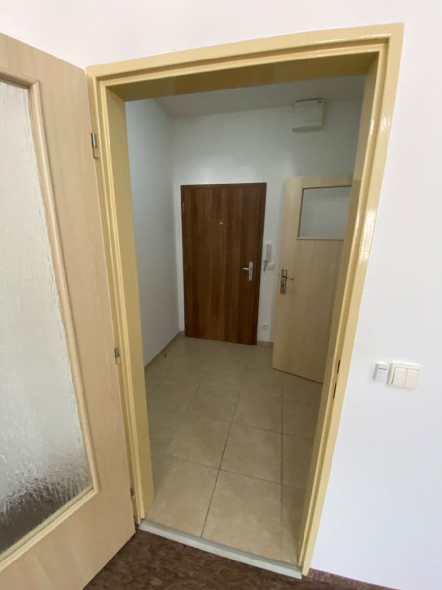 Pronájem bytu 1+kk 35 m², Otvovice, Středočeský kraj Pronájem bytu 1+kk 35 m², Otvovice, Středočeský kraj