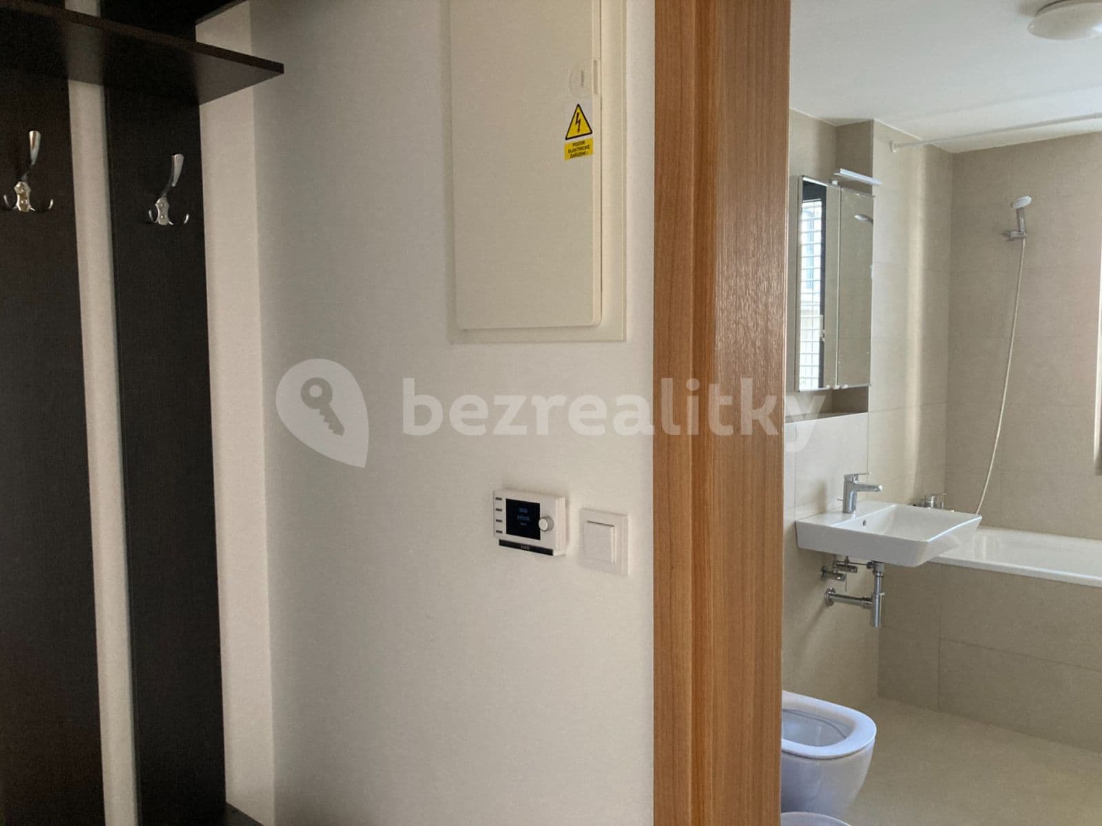 Pronájem bytu 1+kk 34 m², Šenácká, Praha, Praha Pronájem bytu 1+kk 34 m², Šenácká, Praha, Praha