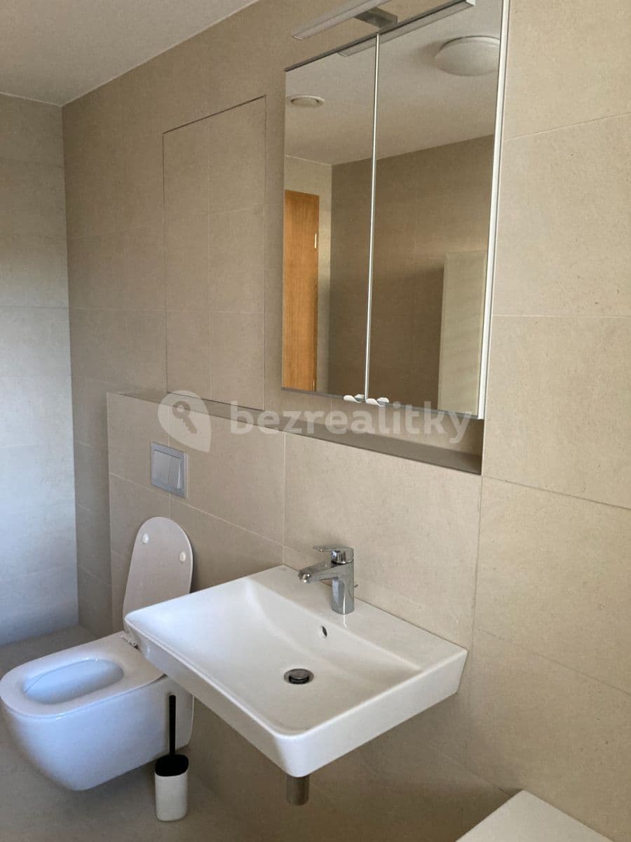 Pronájem bytu 1+kk 34 m², Šenácká, Praha, Praha Pronájem bytu 1+kk 34 m², Šenácká, Praha, Praha