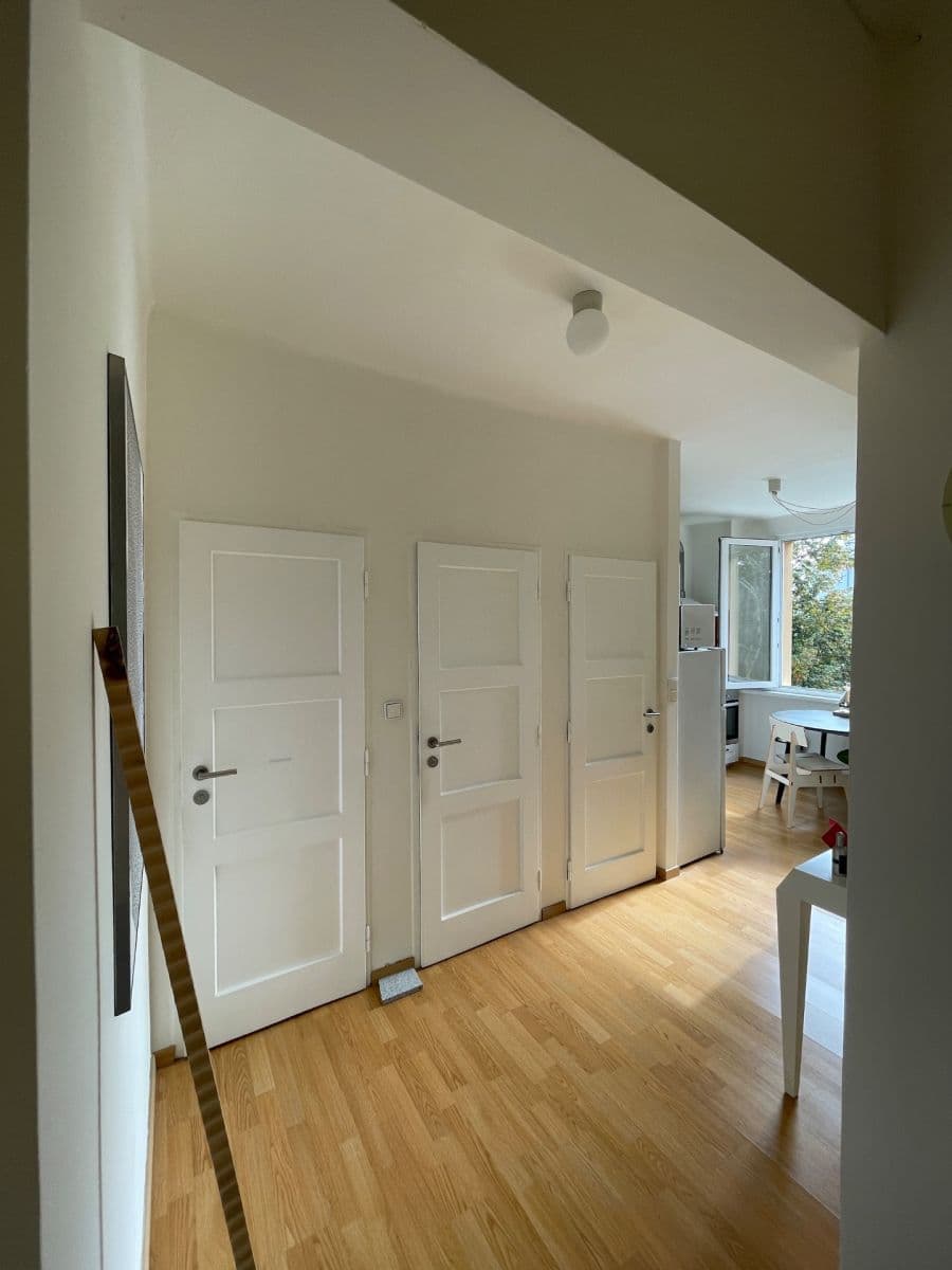 Pronájem bytu 2+1 60 m², Jakutská, Praha, Praha Pronájem bytu 2+1 60 m², Jakutská, Praha, Praha