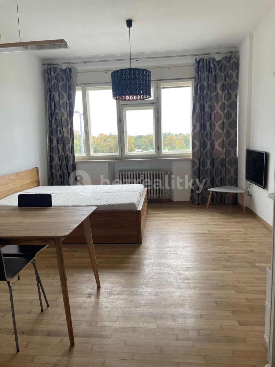 Pronájem bytu 1+kk 36 m², Milady Horákové, Praha, Praha Pronájem bytu 1+kk 36 m², Milady Horákové, Praha, Praha