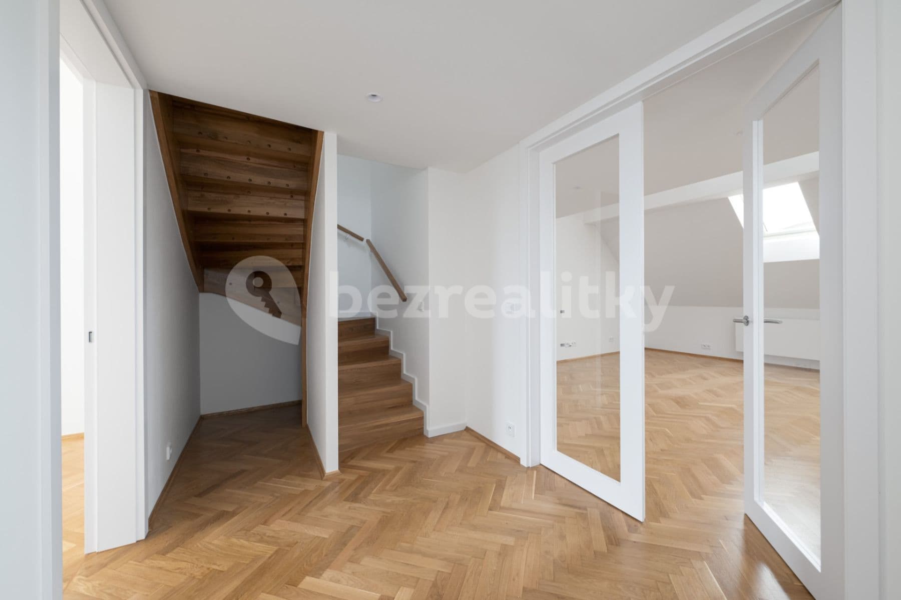 Prodej bytu 3+kk 109 m², Pod Karlovem, Praha, Praha Prodej bytu 3+kk 109 m², Pod Karlovem, Praha, Praha