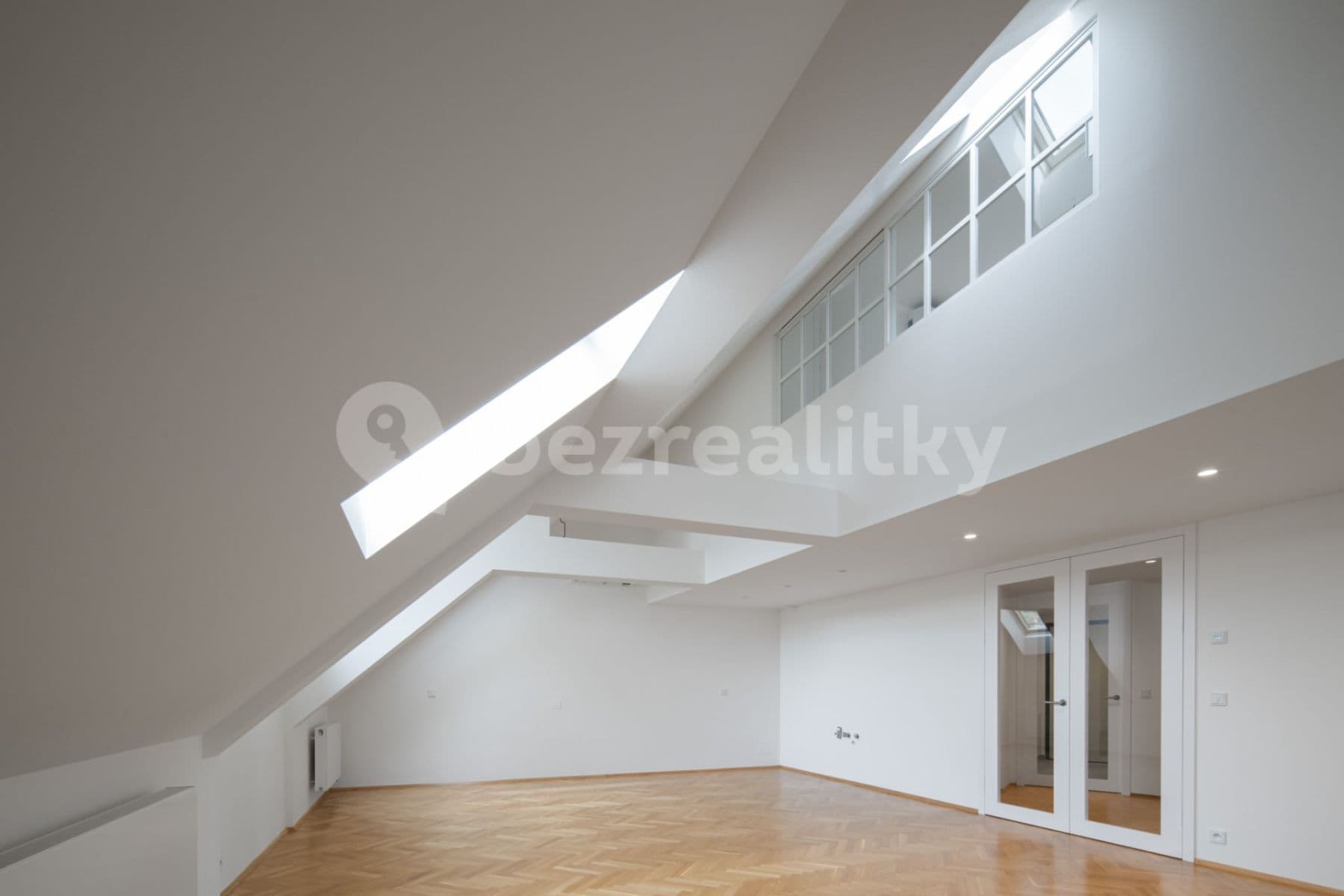 Prodej bytu 3+kk 109 m², Pod Karlovem, Praha, Praha Prodej bytu 3+kk 109 m², Pod Karlovem, Praha, Praha