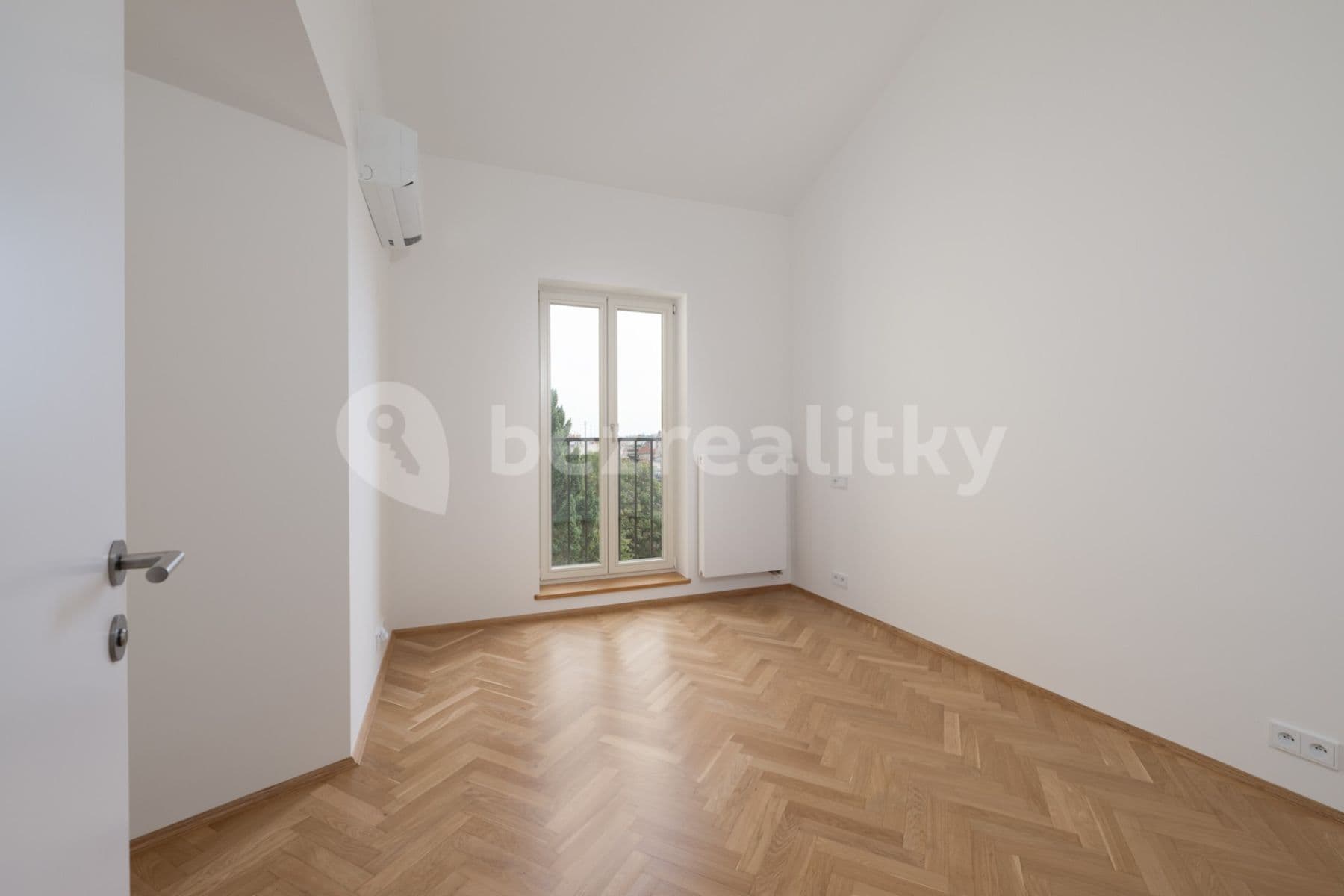 Prodej bytu 3+kk 109 m², Pod Karlovem, Praha, Praha Prodej bytu 3+kk 109 m², Pod Karlovem, Praha, Praha