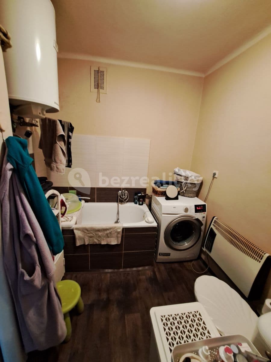 Pronájem bytu 2+1 54 m², Budějovická, Tábor, Jihočeský kraj Pronájem bytu 2+1 54 m², Budějovická, Tábor, Jihočeský kraj