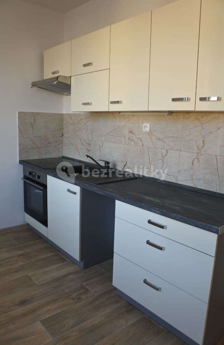 Pronájem bytu 2+1 52 m², Josefa Skupy, Most, Ústecký kraj Pronájem bytu 2+1 52 m², Josefa Skupy, Most, Ústecký kraj