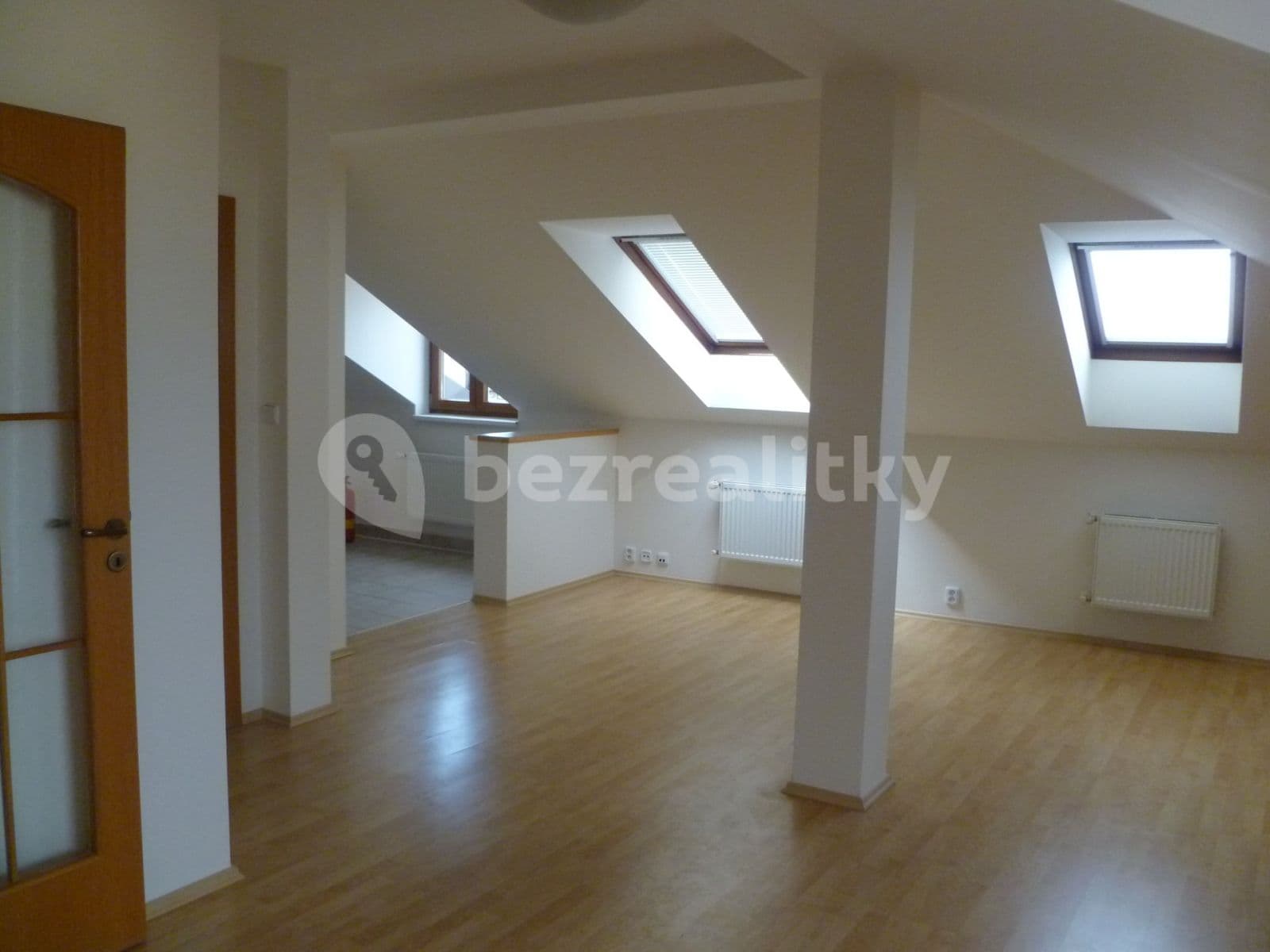 Pronájem bytu 2+kk 65 m², Rumunská, Praha, Praha Pronájem bytu 2+kk 65 m², Rumunská, Praha, Praha