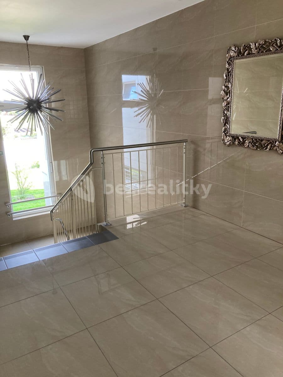 Pronájem bytu 2+kk 59 m², Lačnovská, Praha, Praha Pronájem bytu 2+kk 59 m², Lačnovská, Praha, Praha