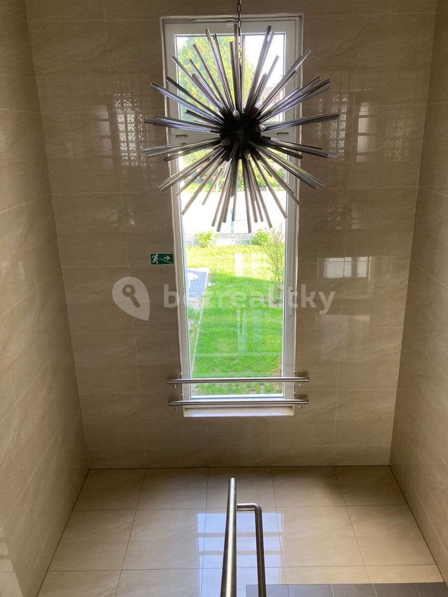 Pronájem bytu 2+kk 59 m², Lačnovská, Praha, Praha Pronájem bytu 2+kk 59 m², Lačnovská, Praha, Praha