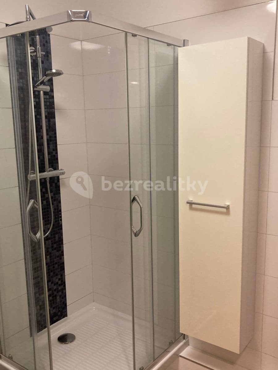 Pronájem bytu 2+kk 59 m², Lačnovská, Praha, Praha Pronájem bytu 2+kk 59 m², Lačnovská, Praha, Praha