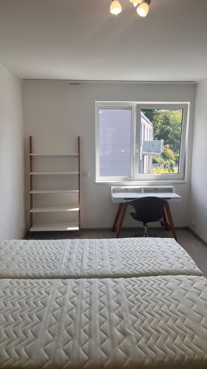 Pronájem bytu 2+kk 59 m², Lačnovská, Praha, Praha Pronájem bytu 2+kk 59 m², Lačnovská, Praha, Praha